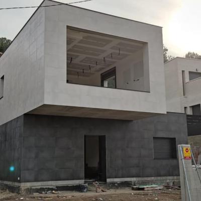 133799875 1042336109619749 2608520700293180297 N